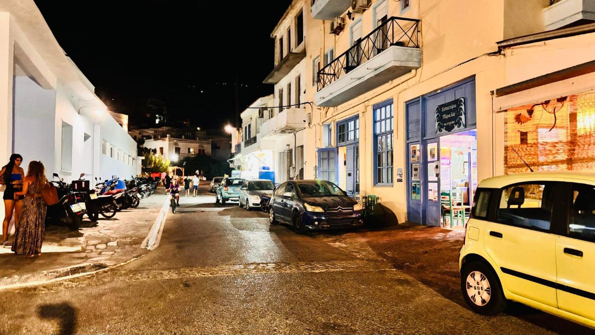 Nefeli Hotel Ágios Kírykos Exterior foto